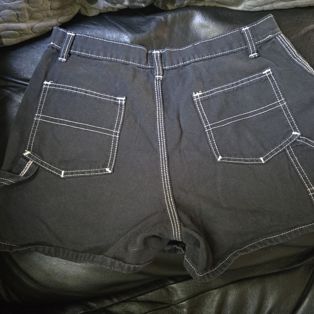 ACE brand black&white painter shorts sz29 - Picture 5 of 8